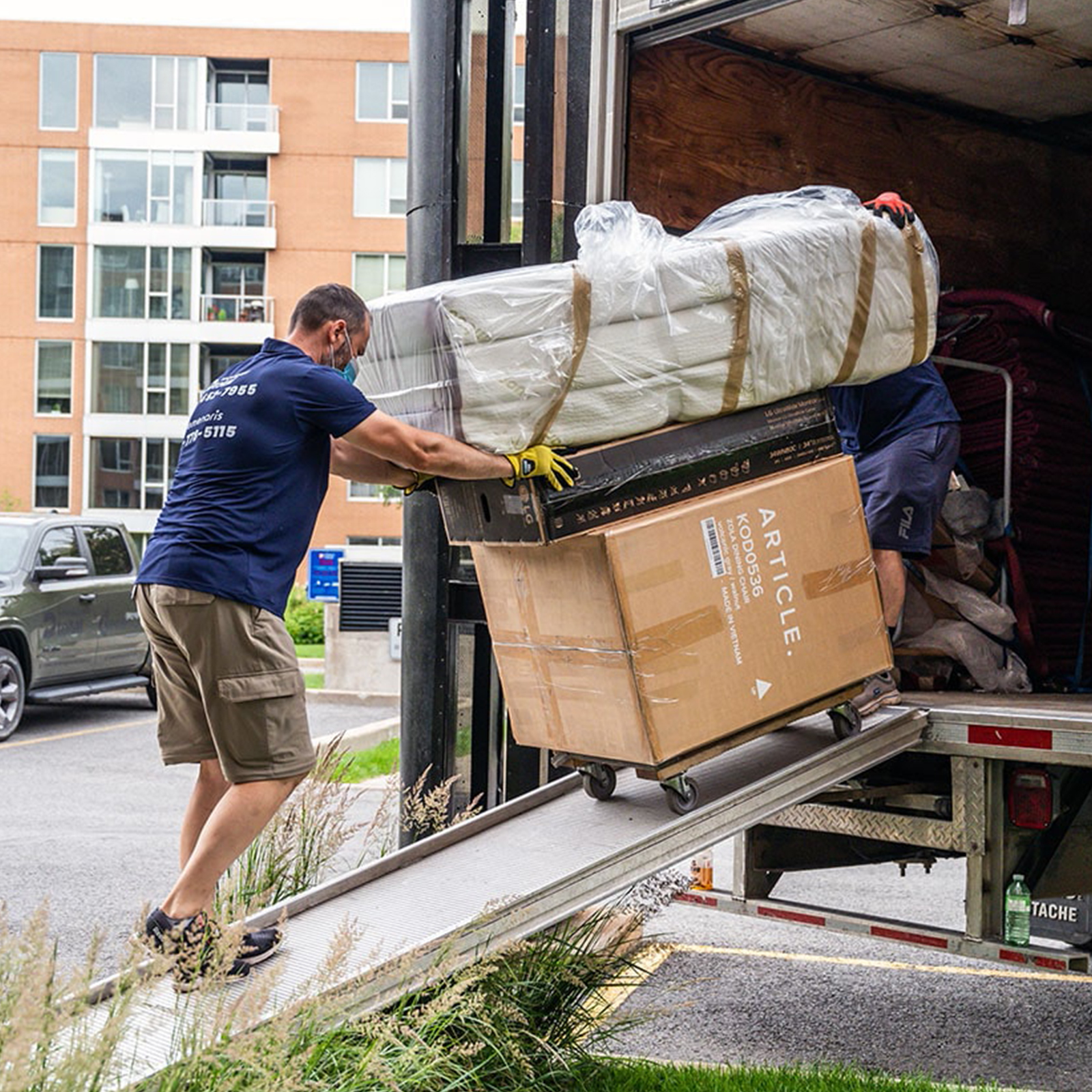 Räumung von Möbeln und Gegenständen während eines Einsatzes